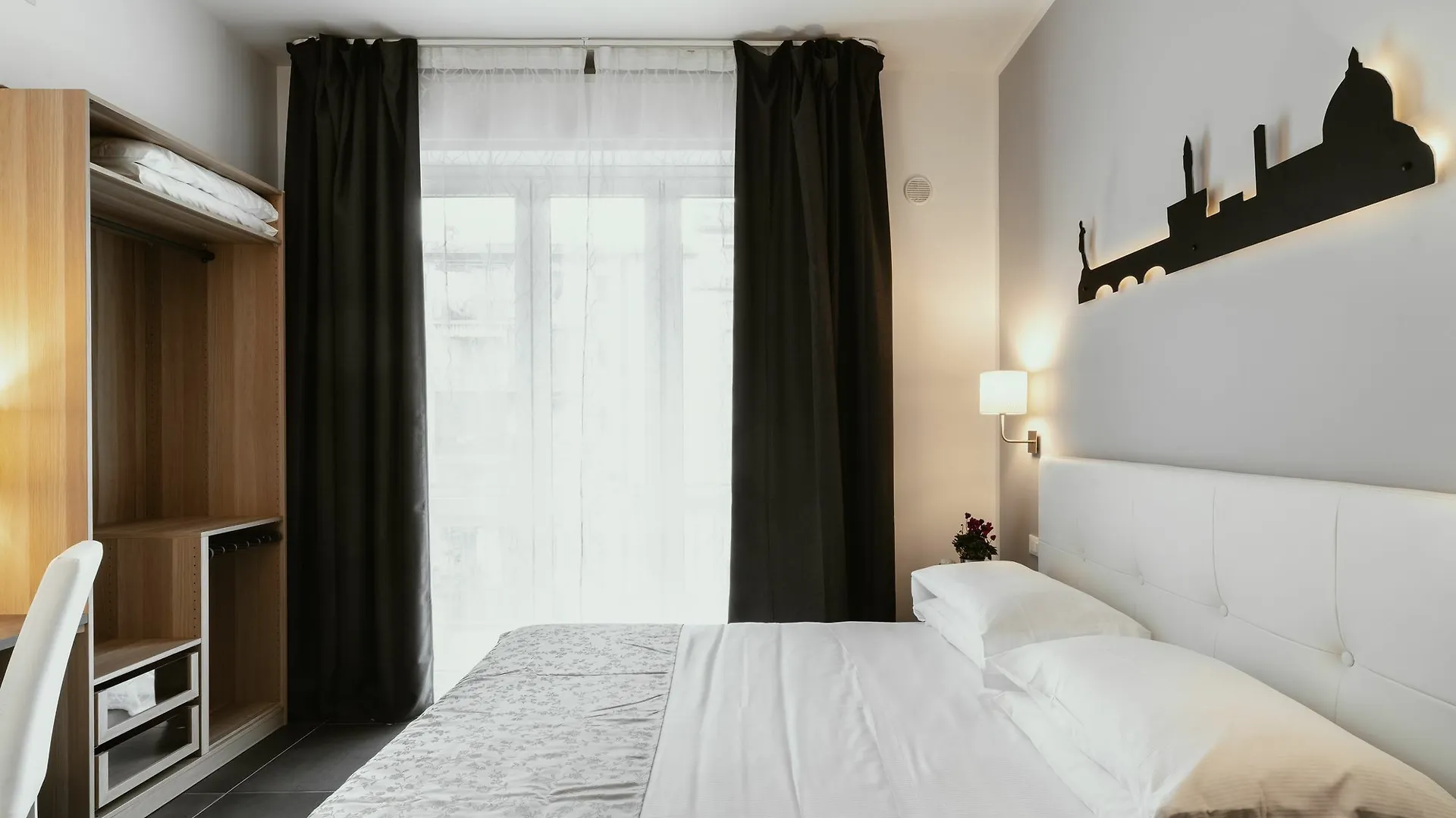 Easy Florence B&B Bed & Breakfast